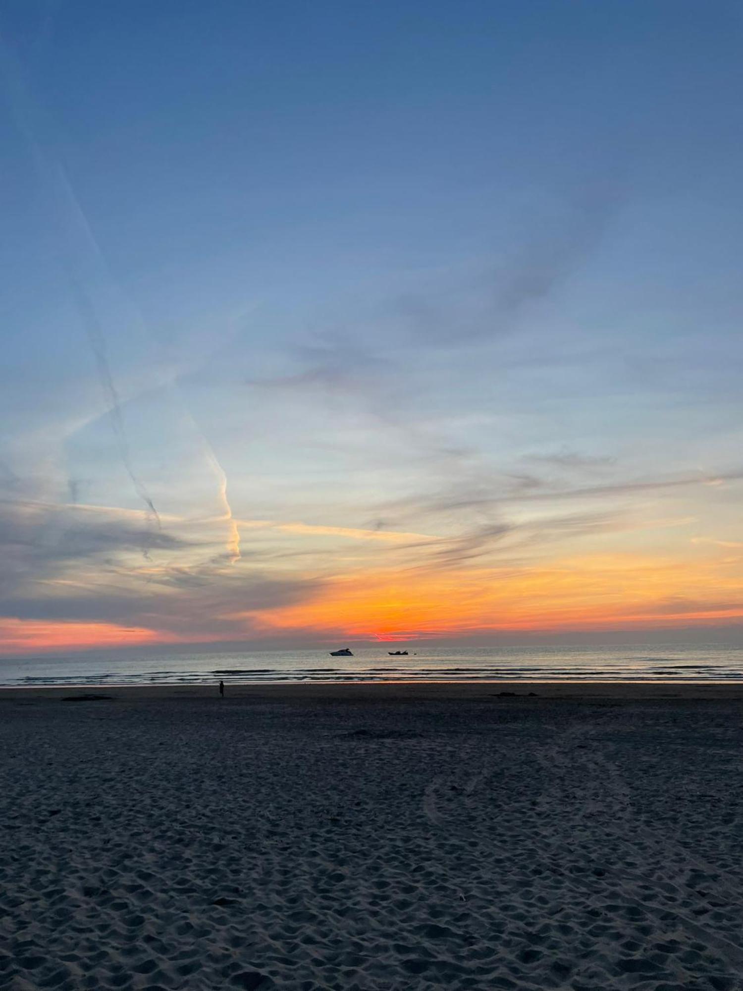 Prachtig Zeezicht Westcorner Daire Middelkerke Dış mekan fotoğraf